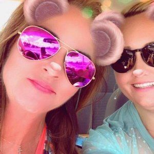 Meet your Posher, Helene